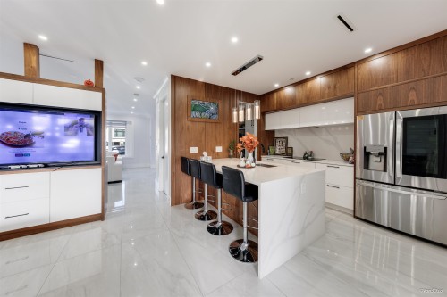 1-926 58Th Avenue E, Vancouver, BC 