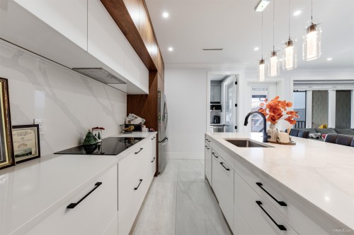 1-926 58Th Avenue E, Vancouver, BC 