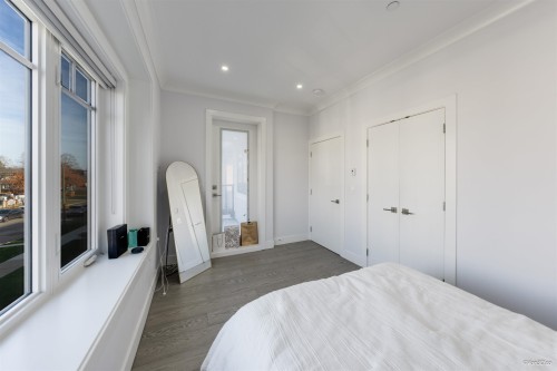 1-926 58Th Avenue E, Vancouver, BC 