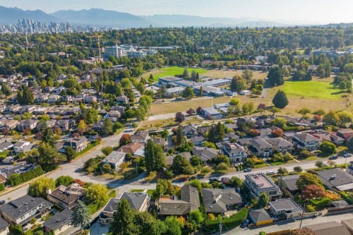 4729 Paton Street, Vancouver, BC 