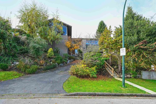 4729 Paton Street, Vancouver, BC 