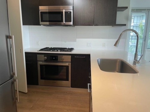 906-7733 Firbridge Way, Richmond, BC 