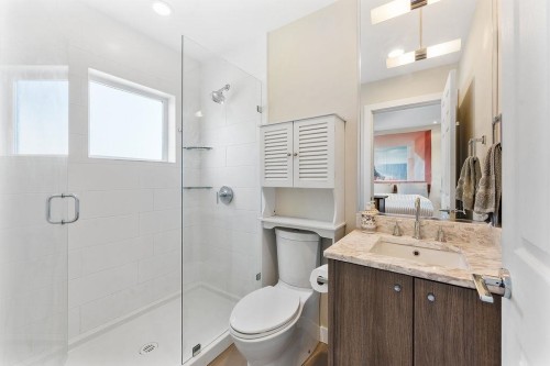 104-9350 University High Street, Burnaby, BC 