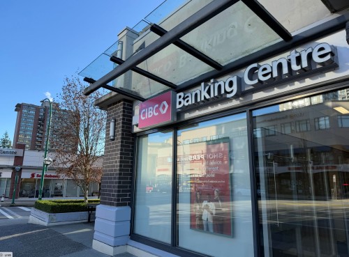 202-7220 Greenford Avenue, Burnaby, BC 