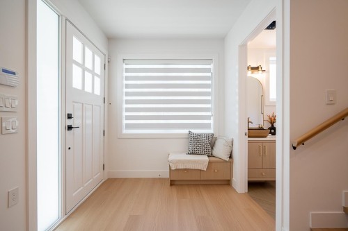 2103 33Rd Avenue E, Vancouver, BC 