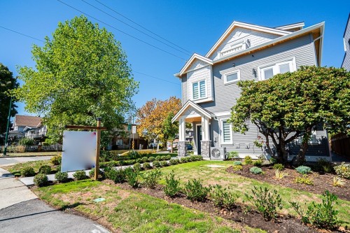 2103 33Rd Avenue E, Vancouver, BC 