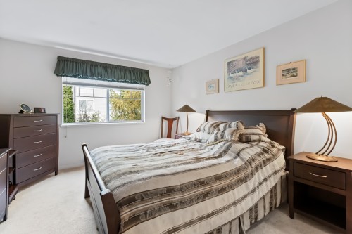 207-11601 227 Street, Maple Ridge, BC 