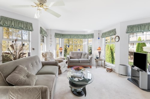 207-11601 227 Street, Maple Ridge, BC 