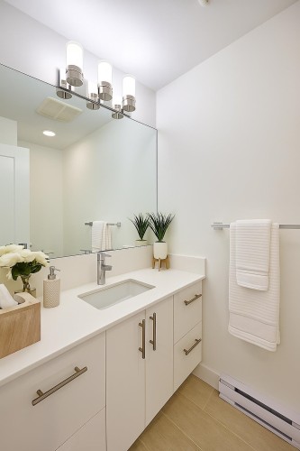 205-3971 Hastings Street, Burnaby, BC 