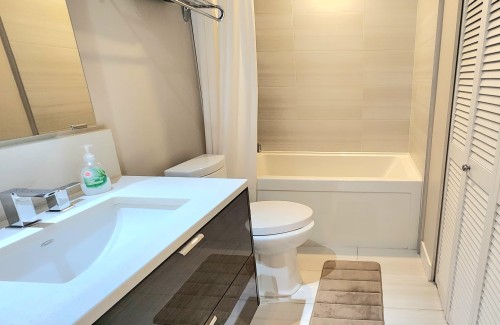 105-1777 7Th Avenue, Vancouver, BC 