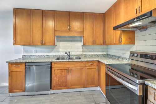 5842 Woodsworth Street, Burnaby, BC 