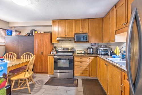 5842 Woodsworth Street, Burnaby, BC 