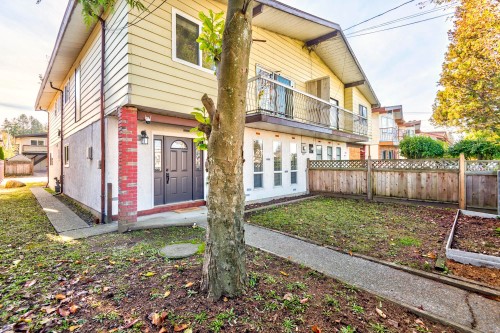 5842 Woodsworth Street, Burnaby, BC 