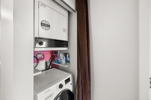 207-1171 Pipeline Road, Coquitlam, BC 