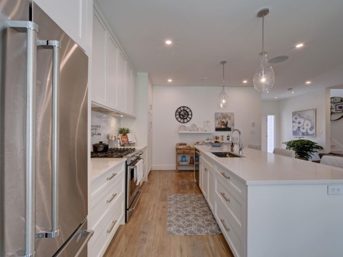 1414 Sunrise Place, Gibsons, BC 