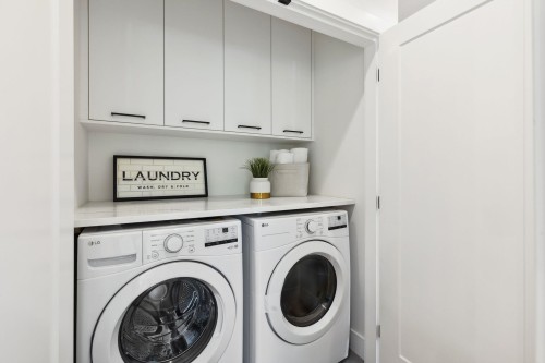 #1-2244 11Th Avenue E, Vancouver, BC 