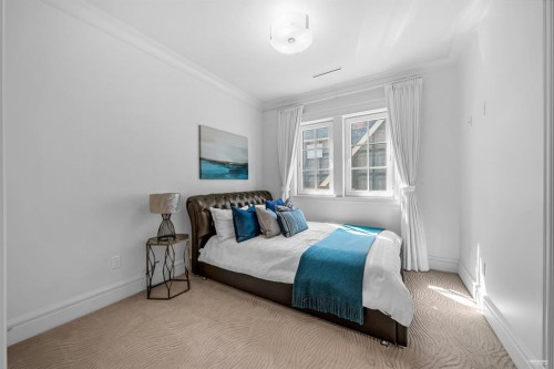 3176 35Th Avenue W, Vancouver, BC 