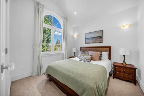 3176 35Th Avenue W, Vancouver, BC 