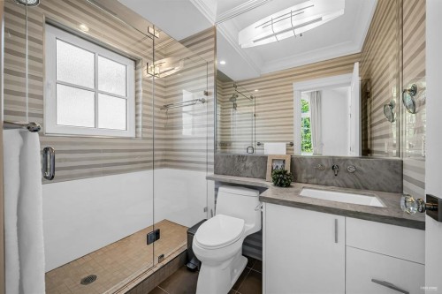 3176 35Th Avenue W, Vancouver, BC 