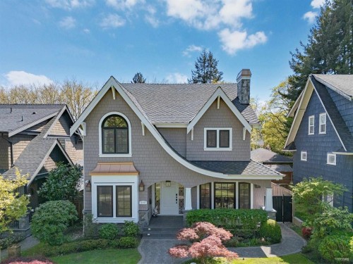 3176 35Th Avenue W, Vancouver, BC 