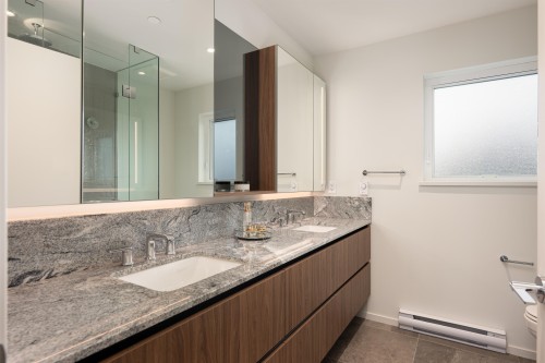 173-805 49Th Avenue W, Vancouver, BC 