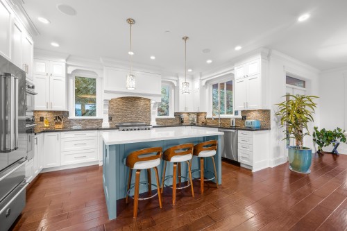 1462 Crystal Creek Drive, Anmore, BC 