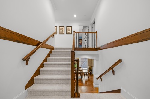 1462 Crystal Creek Drive, Anmore, BC 