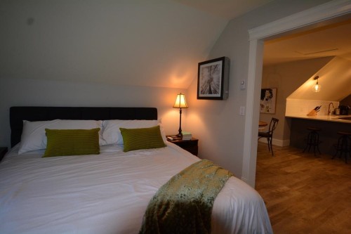 1462 Crystal Creek Drive, Anmore, BC 