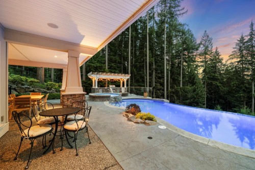 1462 Crystal Creek Drive, Anmore, BC 