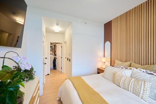 2802/03-652 Whiting Way, Coquitlam, BC 