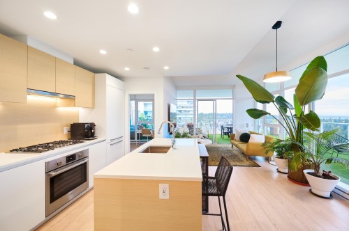 2802/03-652 Whiting Way, Coquitlam, BC 