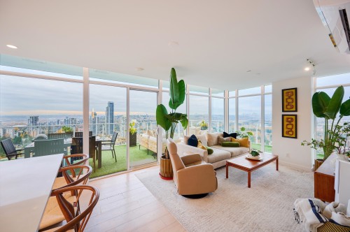 2802/03-652 Whiting Way, Coquitlam, BC 