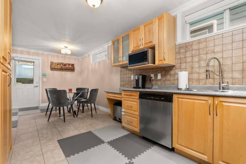 1336 Marguerite Street, Coquitlam, BC 