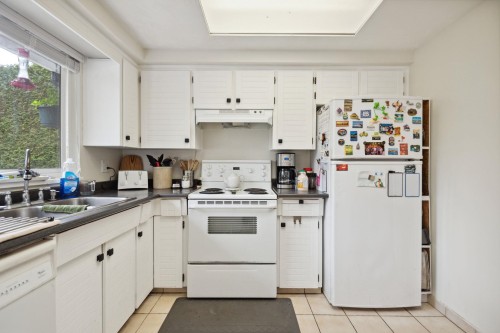 4300 Steveston Highway, Richmond, BC 