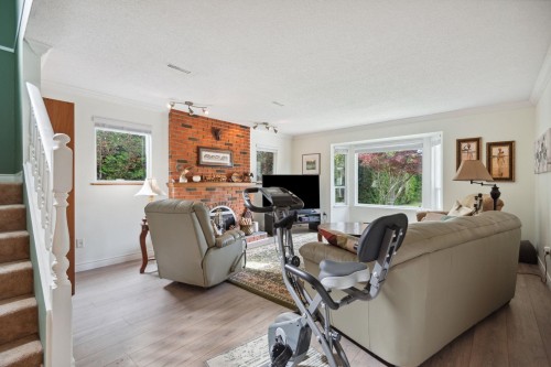 4300 Steveston Highway, Richmond, BC 