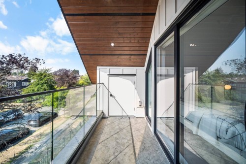 1-3563 25Th Avenue E, Vancouver, BC 