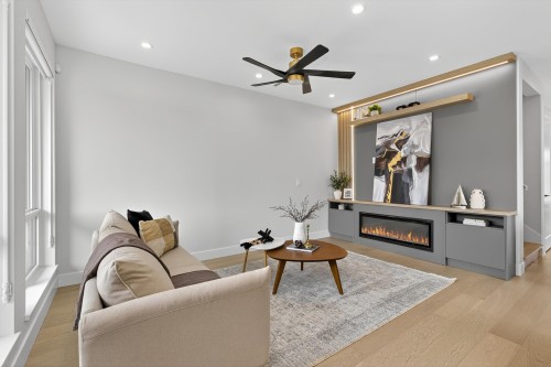 6928 Carnegie Street, Burnaby, BC 