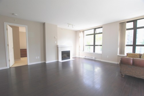 406-8160 Lansdowne Road  Richmond, BC V6X 0A9