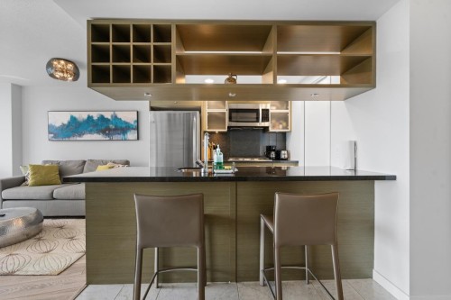 2704-833 Seymour Street, Vancouver, BC 