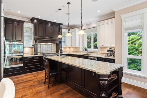 128 Deerview Lane, Anmore, BC 