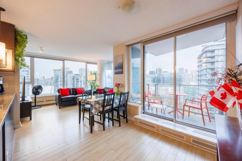 3207-689 Abbott Street, Vancouver, BC 