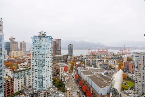 3207-689 Abbott Street, Vancouver, BC 