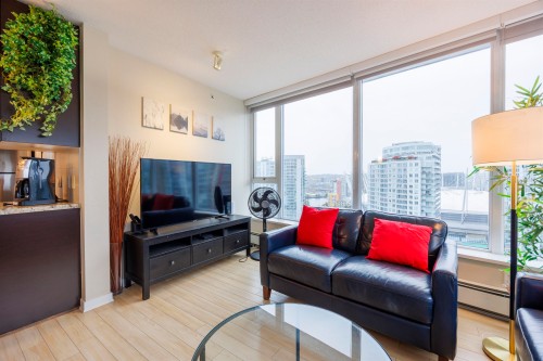 3207-689 Abbott Street, Vancouver, BC 