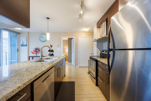 3207-689 Abbott Street, Vancouver, BC 