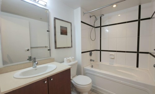 1712-610 Granville Street, Vancouver, BC 