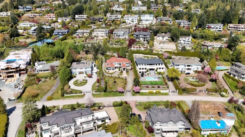 910 Fairmile Road, West Vancouver, BC 