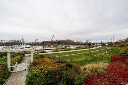 129-5535 Admiral Way, Delta, BC 