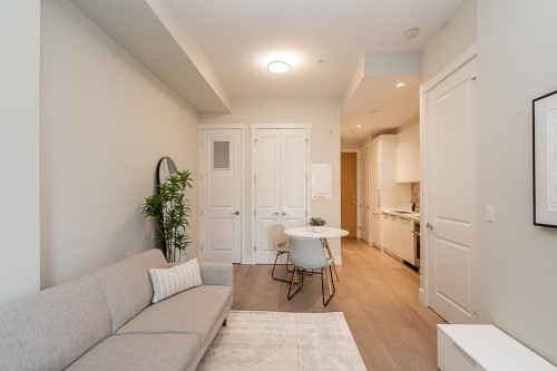 129-5535 Admiral Way, Delta, BC 