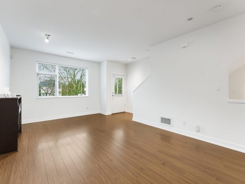 10-4099 No. 4 Road, Richmond, BC 