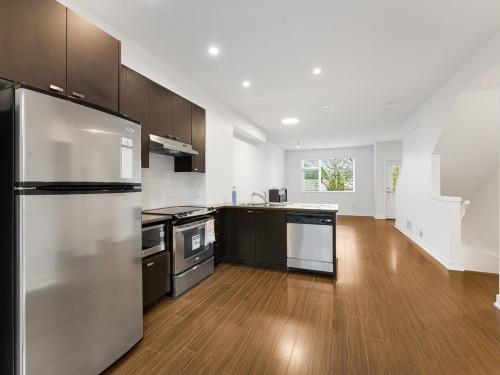 10-4099 No. 4 Road, Richmond, BC 